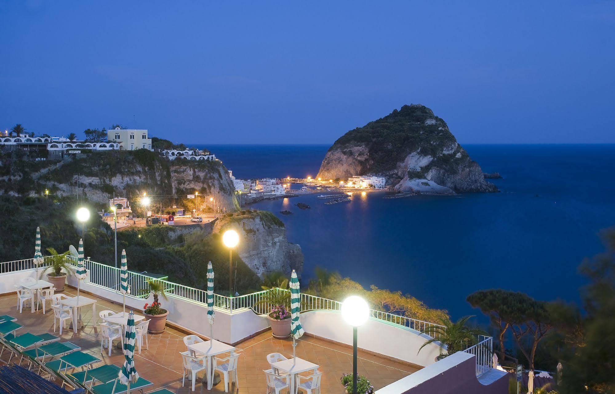 Hotel S.angelo 3*